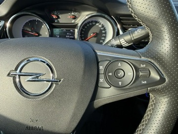 Opel Insignia II Grand Sport Facelifting 2.0 Diesel 174KM 2022 Opel Insignia 2.0 CDTi 174KM 2022r bogata wersja, zdjęcie 15