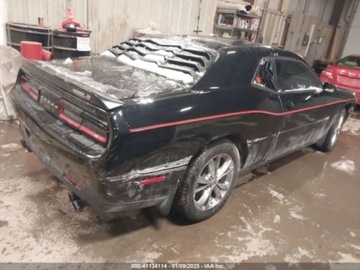 Dodge Challenger III 2023 Dodge Challenger 2023r., 4x4, 3.6L 3.6 Diesel 303KM, zdjęcie 3