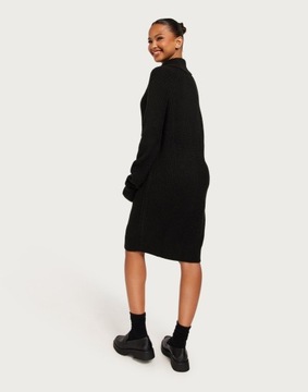 JDY NG5 ydm czarna dzianinowa sukienka golf XL