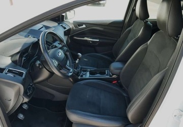 Ford Kuga II SUV Facelifting 2.0 TDCi 150KM 2017 Ford Kuga Ford Kuga 2.0 TDCi AWD ST-Line 2.0 Diesel 150KM, zdjęcie 19