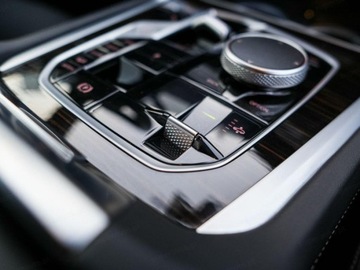 BMW X6 G06 SUV Facelifting 3.0 30d 298KM 2025 BMW X6 xDrive30d Sport Suv 3.0 (298KM) 2025, zdjęcie 11