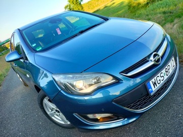 Opel Astra J Hatchback 5d 1.6 Turbo ECOTEC 180KM 2012 OPEL ASTRA J*1.6 TURBO*MOC-180PS*LED* BI-XENON*SKÓRA*NAGŁOŚNIENIE INFINITY*, zdjęcie 6