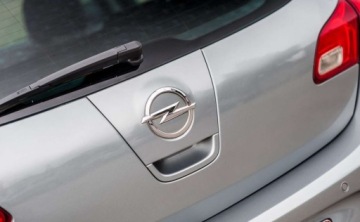 Opel Astra J GTC 1.4 Turbo ECOTEC 120KM 2015 Opel Astra Opel Astra 1.4 Benzyna 120KM, zdjęcie 16