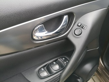 Nissan Qashqai II Crossover Facelifting 1.6 DiG-T 163KM 2018 Nissan Qashqai 1618 cm 163KM Klimarton Navi Kamera, zdjęcie 11