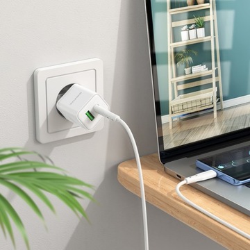Borofone BN7 USB-A+USB-C QC3.0 3A PD 20W зарядное устройство
