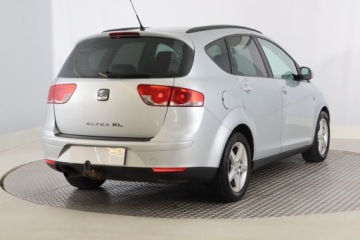 Seat Altea XL 1.6 TDI CR 105KM 2010 Seat Altea XL 1.6 TDI, HAK, Klima,ALU, El. szyby, zdjęcie 4