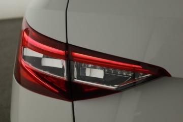 Skoda Superb III Kombi 1.8 TSI 180KM 2017 Skoda Superb 1.8 TSI, Salon Polska, Serwis ASO, zdjęcie 14