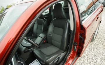 Volvo V70 III Kombi 2.5 T 231KM 2010 Volvo V70 2.5T 231KM Lift Summum PDC Xenon Polskory serwis 2.5 Benzyna, zdjęcie 2