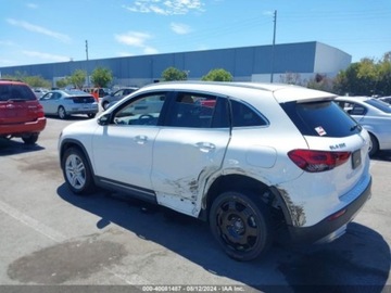 Mercedes GLA II 2022 Mercedes-Benz GLA 2022 MERCEDES-BENZ GLA 250 4MATIC 2.0 Benzyna 221KM, zdjęcie 3