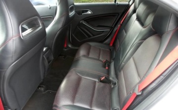 Mercedes Klasa A W176 Hatchback 5d Facelifting 200 d 136KM 2015 Mercedes-Benz Klasa A 200CDI 136KM AMG Line Niski przebieg Biksenon Skora, zdjęcie 12