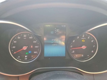 Mercedes Klasa C W205 2019 Mercedes-Benz Klasa C 300 4Matic 2019 2.0L 2.0 Benzyna 255KM, zdjęcie 9