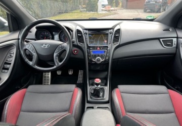 Hyundai i30 II Hatchback 5d Facelifting 1.6 GDI 186KM 2016 Hyundai i30 1,6Turbo 186KM Climatronic Kamera Led Navi Bezwypadkowy SERWIS, zdjęcie 16