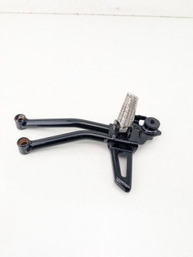 SUZUKI GSX-S 125 17- КОМПЛЕКТ ПРАВОЙ ЗАДНЕЙ ПОДНОЖКИ