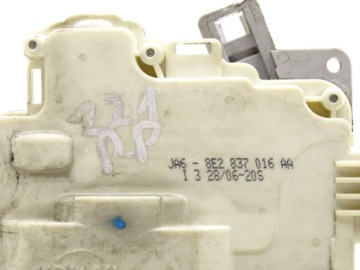 ЗАМОК ДВЕРИ ПЕРЕДНИЙ ПРАВЫЙ AUDI A4 B7 9 PIN
