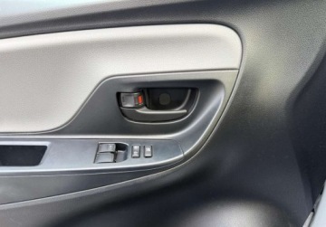 Toyota Yaris III Hatchback 5d Facelifting 2017 1.0 VVT-i 72KM 2020 Toyota Yaris z Instalacja Gazowa, salon Polska, FV-VAT 23, 1 rej. 2021r.Gw, zdjęcie 7