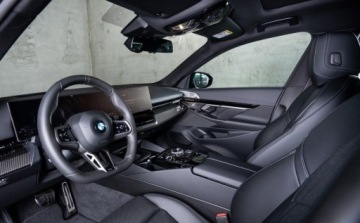 BMW Seria 5 G90-91 2026 BMW Seria 5 540d xDrive, Panorama, M sport, Pakiet Travel, Bowers, 21 cali, zdjęcie 10