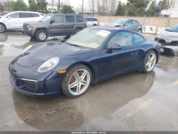 Porsche 911 991 Carrera 2/2S Coupe Facelifting 3.0 370KM 2017 Porsche 911 PORSCHE 911 CARRERA 2017 3.0 Benzyna 370KM, zdjęcie 1