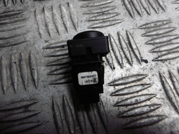 КНОПКА ЗАМКА ДВЕРИ CITROEN C4