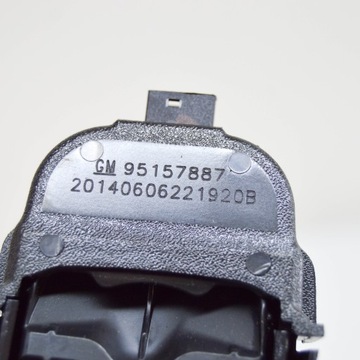 95157887 SENZOR DEŠTĚ OPEL MOKKA / X 1.6