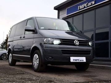 Volkswagen Caravelle T5 Caravelle Facelifting długi rozstaw osi 2.0 TDI 140KM 2013 Volkswagen Caravelle 9cio osobowa_HAK 2.0 Diesel 141KM, zdjęcie 10
