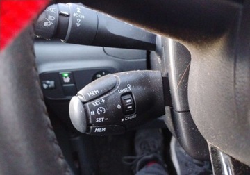 Citroen C3 III Hatchback 1.2 PureTech 110KM 2019 Citroen C3 2019r, 1.2 Benzyna. Uszkodzony. Poobijany. Pali. 1.2 Benzyna, zdjęcie 9