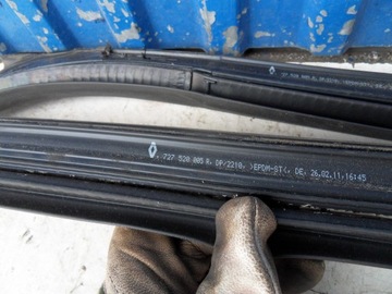 MEGANE III CABRIO 08-11 TĚSNĚNÍ GUM. OKNO PŘEDNÍ