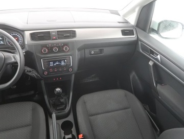 Volkswagen Caddy IV Kombi Maxi 2.0 TDI SCR BlueMotion Technology 102KM 2020 VW Caddy 2.0 TDI, Salon Polska, Serwis ASO, zdjęcie 7