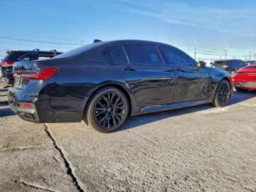 BMW Seria 7 G70 2022 BMW Seria 7 740i 2022 3.0 Benzyna 335KM, zdjęcie 3