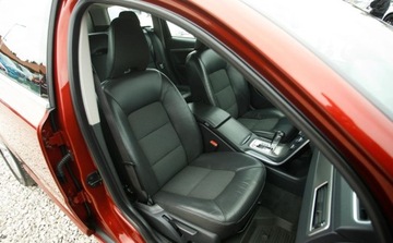 Volvo V70 III Kombi 2.5 T 231KM 2010 Volvo V70 2.5T 231KM Lift Summum PDC Xenon Polskory serwis 2.5 Benzyna, zdjęcie 34