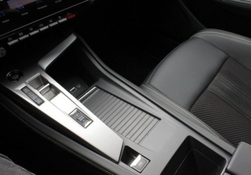 Peugeot 2024 Peugeot 308 EAT8 2024R Od RiA 1.6 Hybryda 225KM, zdjęcie 15