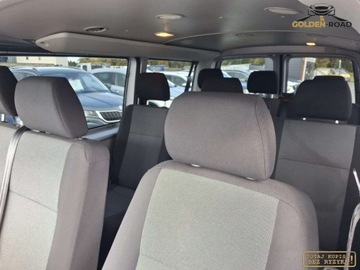 Volkswagen Caravelle T6 Transporter 2.0 TDI 102KM 2018 Volkswagen Transporter 2,0 tdi 9 osobowy klima elektryka serwis oplacony, zdjęcie 15