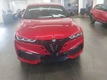 Alfa Romeo Tonale 2026 ALFA ROMEO Tonale 1.5 Veloce Suv (175KM) 2026, zdjęcie 4