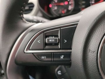 Suzuki Swift VI Hatchback Facelifting 1.2 DualJet SHVS 83KM 2024 Suzuki Swift Salon PL 1,2Benz Premium Plus 1.2 Benzyna 83KM, zdjęcie 21