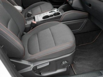 Ford Kuga III SUV Plug-In 2.5 Hybrid 190KM 2022 Ford Kuga SK975WW#2.5 FHEV FWD ST-Line Podgrz.f, zdjęcie 33