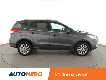 Ford Kuga II 2016 Ford Kuga panorama navi grzane fotele półskóra, zdjęcie 8