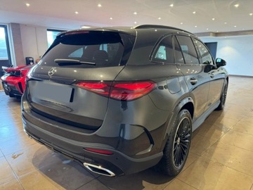 Mercedes GLC C254/X254 Coupe 2.0 220d 197KM 2025 MERCEDES-BENZ GLC 220 d 4-Matic AMG Line 2.0 (197KM) 2025, zdjęcie 4