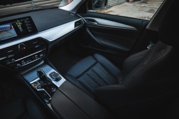 BMW Seria 5 G30-G31 Limuzyna Facelifting 2.0 520d 190KM 2021 BMW 520 d 2.0 Shadow Line Steptronic, zdjęcie 9