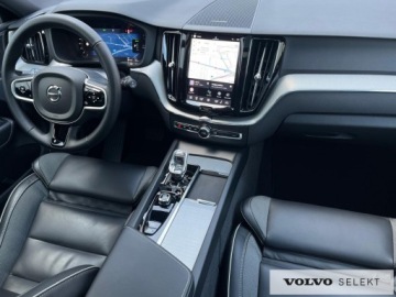 Volvo XC60 II Crossover Plug-In Facelifting 2.0 T6 350KM 2025 Volvo XC 60 FV23% SalonPL T6 Plug-In Plus Dark Ful, zdjęcie 13