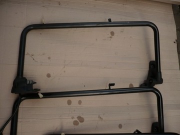 Mercedes Atego Кронштейн зеркала правый 9408104616