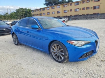 Alfa Romeo Giulia II 2021 Alfa Romeo Giulia 2021r., Ti, 2L, od ubezpieczalni 2.0 Benzyna 284KM, zdjęcie 2
