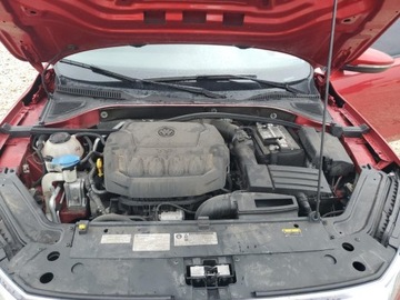 Volkswagen Passat B8 2020 Volkswagen Passat R-Line 2020 2.0l 2.0 Benzyna 174KM, zdjęcie 6