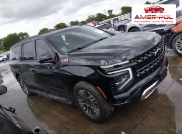 Chevrolet Suburban GMT900 2025 Chevrolet Suburban Z71 6.2 polift 6.2 Benzyna 420KM