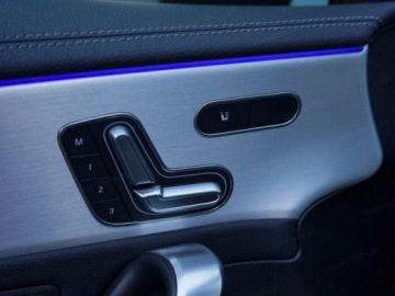 Mercedes Klasa A W177/V177 Hatchback AMG Facelifting 2.0 A35 306KM 2026 MERCEDES-BENZ A Klasa 35 AMG 4-Matic 2.0 (306KM) 2026, zdjęcie 12