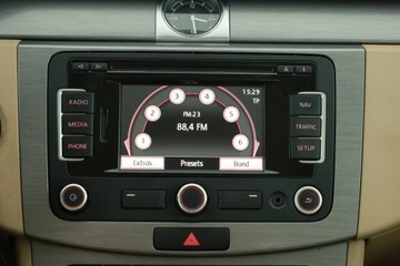 Volkswagen Passat B7 Limousine 2.0 TDI CR DPF BlueMotion 140KM 2010 VW Passat 2.0 TDI, Salon Polska, Serwis ASO, DSG, zdjęcie 9