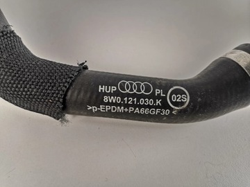 AUDI A4 B9 TRUBKA WAZ VODY 8W0121030K