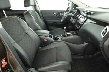 Nissan Qashqai II Crossover 1.6 DIG-T 163KM 2015 Nissan Qashqai 1.6 DIG-T, Salon Polska, zdjęcie 6