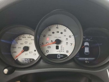 Porsche Macan 2018 Porsche Macan 2018, 2.0L, 4x4, po gradobiciu Benzyna 200KM, zdjęcie 10