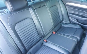 Volkswagen Passat B8 Limousine Facelifting 2.0 TSI 272KM 2020 Volkswagen Passat Volkswagen Passat Elegance 2.0TSI 272KM 4x4 DSG 2.0 272KM, zdjęcie 35