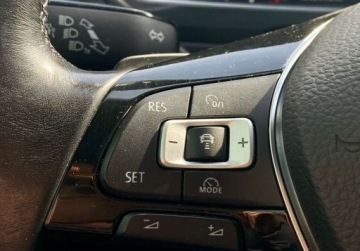 Volkswagen Tiguan II SUV 2.0 TDI BlueMotion Technology 240KM 2017 Volkswagen Tiguan Tiguan Highline DSG 7 os. Vat Marza Salon PL Bezwyp, zdjęcie 26