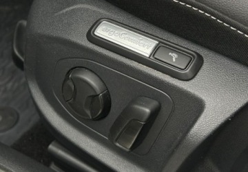 Volkswagen Arteon Fastback Facelifting 2.0 TSI 190KM 2023 Volkswagen Arteon Shooting Brake Shooting Brake Elegance Pakiety, Hak, er, zdjęcie 35